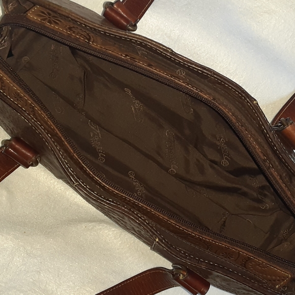 Rare vintage Fossil embossed brown leather tote - Picture 10 of 15